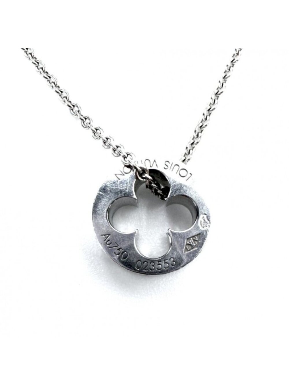 Louis Vuitton Necklace Pendentif Empreinte 18k WG 750 White Gold - Picture 2 of 9